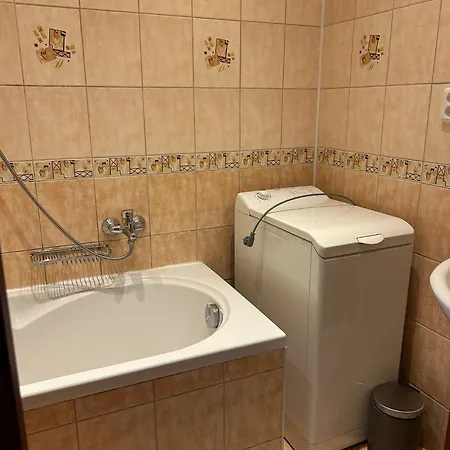 Apartment Your 18 *